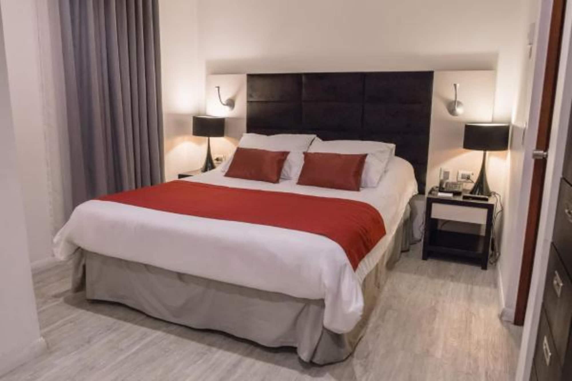 Hotel Sommelier Agustinas Сантьяго Экстерьер фото