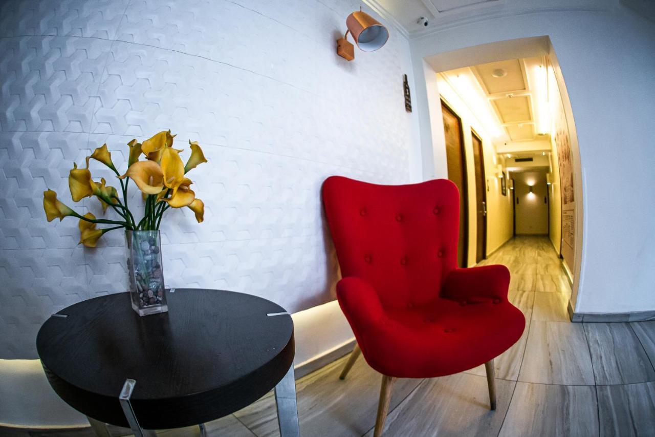 Hotel Sommelier Agustinas Сантьяго Экстерьер фото
